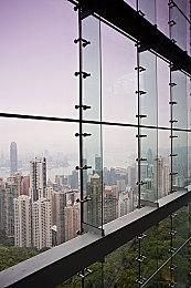 国产《遗骸》Steam版发售 重庆背景丧尸大逃杀游戏